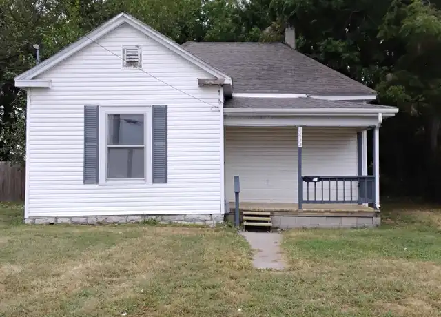 Property at 1632 N Irving Ave, Springfield, MO, 65803, 2 beds, 1 bath, [object Object]