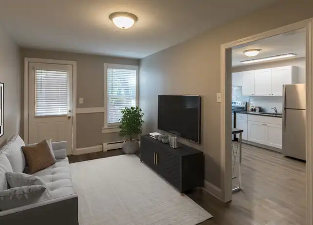 Property at 16 Maple St Unit 8, Derry, NH, 03038, 0 beds, 1 bath, [object Object]