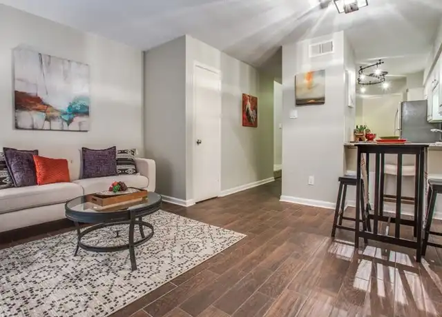 Property at 1605 5th Ave unit Unit 8, Fort Worth, TX, 76104, 2 beds, 1 bath, [object Object]