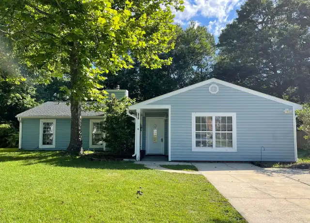 Property at 107 Woodside Ct, Jacksonville, NC, 28546, 3 beds, 2 baths, [object Object]
