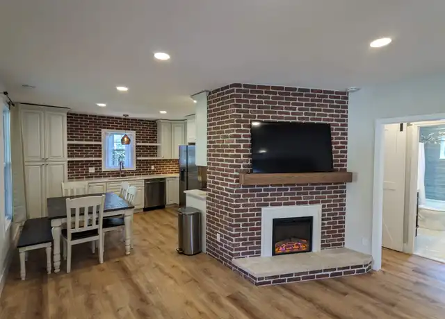 Property at 29 Woodrow Ave Unit 1, Asheville, NC, 28801, 2 beds, 2 baths, [object Object]