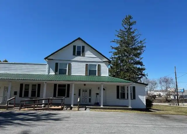 Property at 616 Lamberd Ave Unit 2, Johnstown, PA, 15904, 1 bed, 1 bath, [object Object]