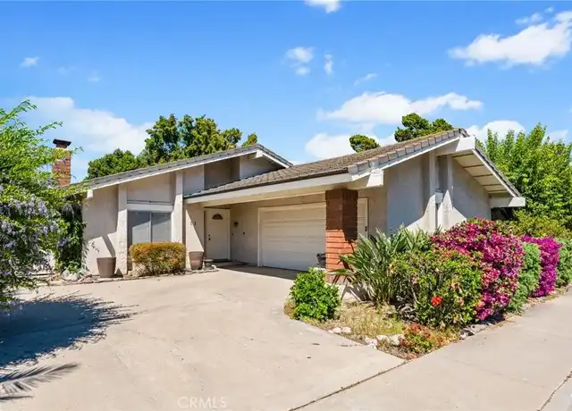 Property at 11 Blackswan, Irvine, CA, 92604, 4 beds, 2 baths, [object Object]