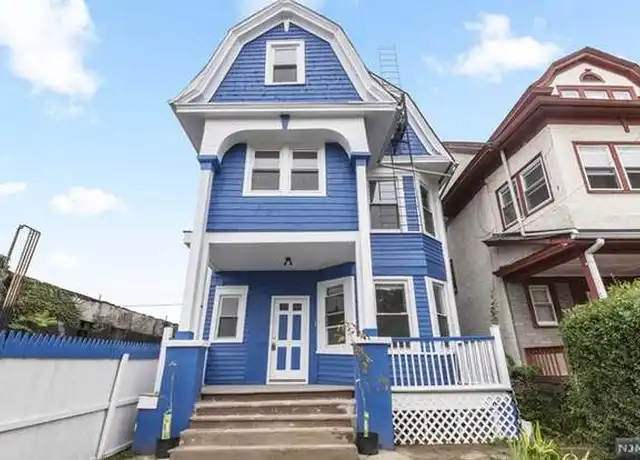 Property at 137 Renner Ave, Newark, NJ, 07112, 2 beds, 1 bath, [object Object]