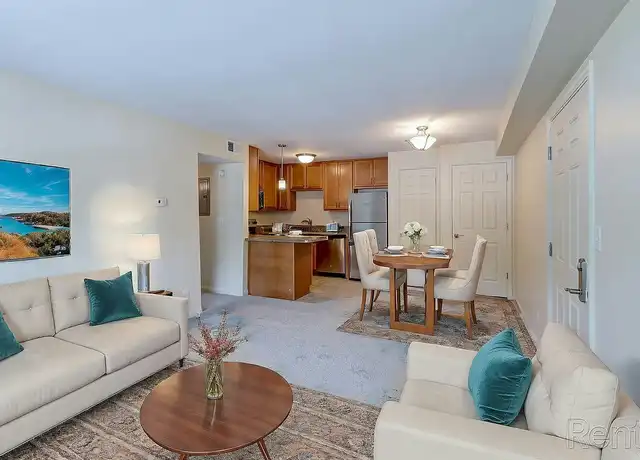 Property at Markwell Village - 150 Markwell Ct, Louisville, KY, 40219, 1-2 bed, 1 bath, [object Object]