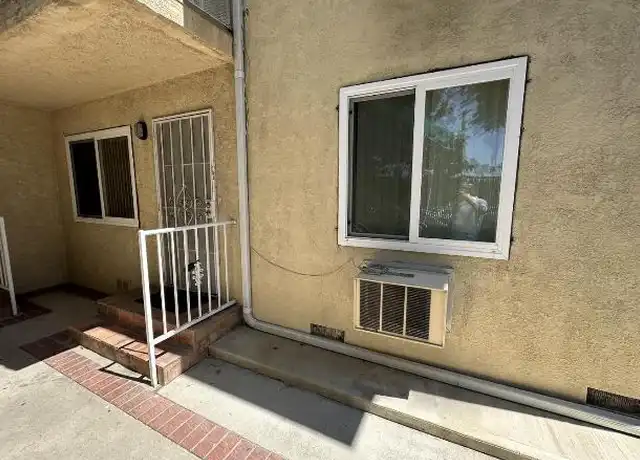 Property at 223 E Burbank Blvd, Burbank, CA, 91502, 1 bed, 1 bath, [object Object]
