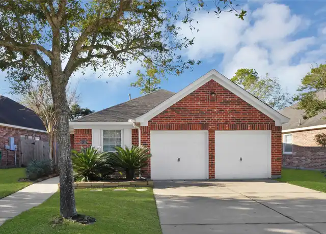 Property at 2411 Colonial Springs Ln, Spring, TX, 77386, 3 beds, 2 baths, [object Object]