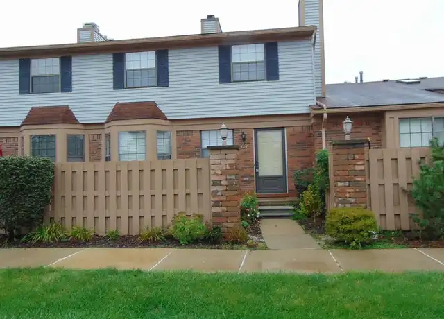 Property at 2071 Vine Way Dr #80, Canton, MI, 48188, 2 beds, 1.5 baths, [object Object]