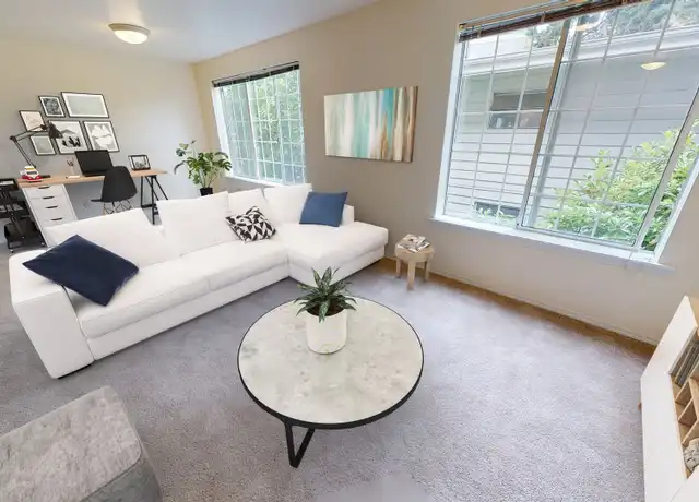 Property at 5307 Ravenna Pl NE Unit 05, Seattle, WA, 98105, 2 beds, 2 baths, [object Object]