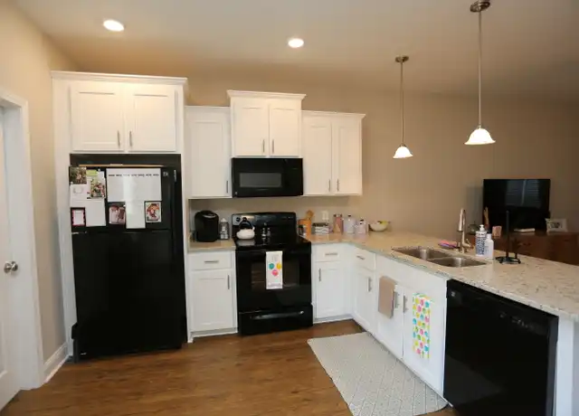 Property at 144 Highlands Crossing Blvd, Statesboro, GA, 30458, 4 beds, 4 baths, [object Object]