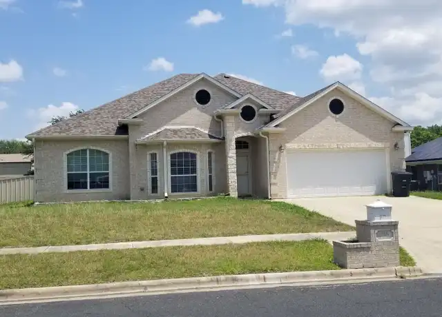 Property at 215 Turtle Creek Dr, Killeen, TX, 76542, 3 beds, 3 baths, [object Object]