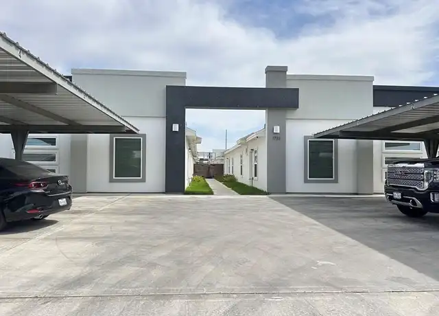Property at 1723 S Sports Dr Unit 4, Pharr, TX, 78577, 3 beds, 2 baths, [object Object]