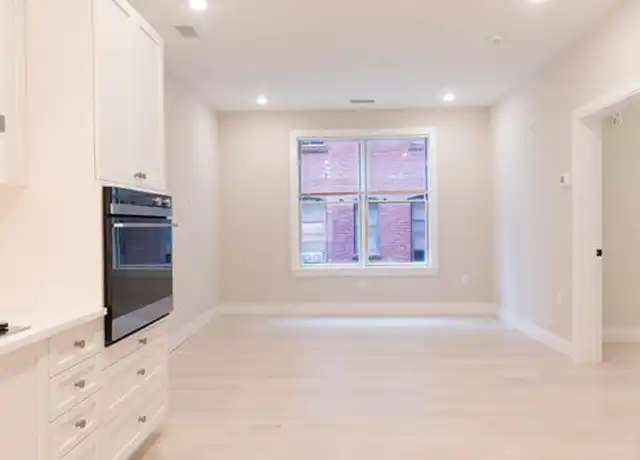 Property at 197 Green St Unit 202A, Jamaica Plain, MA, 02130, 1 bed, 1 bath, [object Object]