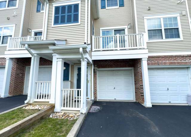 Photo of 942 Nittany Ct, Allentown, PA 18104