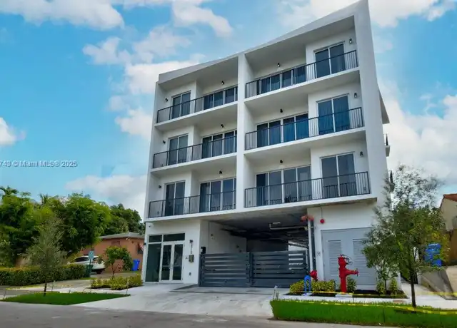 Property at 2010 SW 25th Ter Unit 206, Miami, FL, 33133, 2 beds, 1 bath, [object Object]