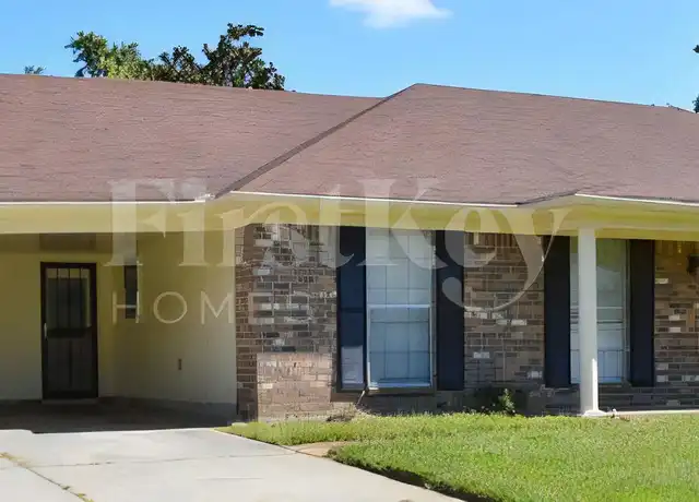 Property at 3034 Oak Allee St, Memphis, TN, 38115, 3 beds, 2 baths, [object Object]