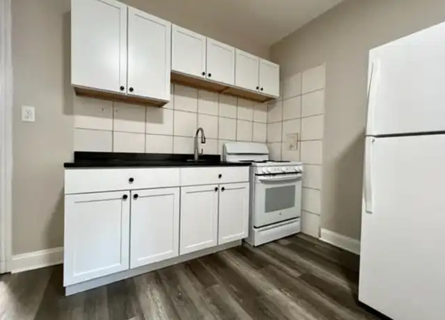 Property at 3943 W 26th St #14, Chicago, IL, 60623, 0 beds, 1 bath, [object Object]
