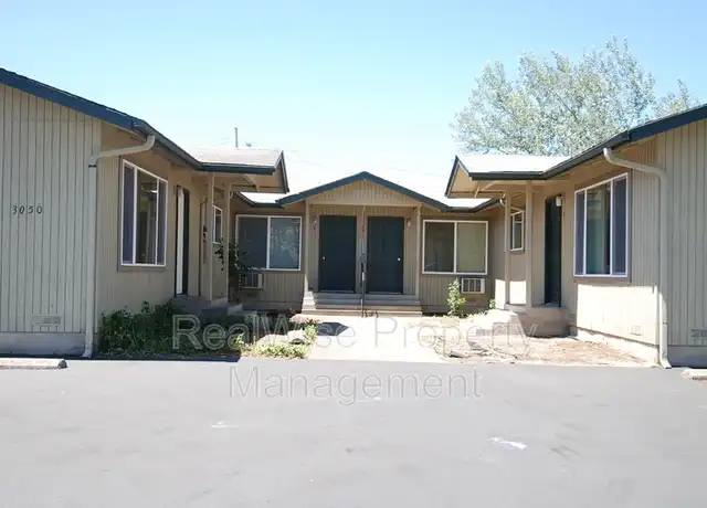 Property at 3050 NE Johnson St #1, Roseburg, OR, 97470, 2 beds, 1 bath, [object Object]