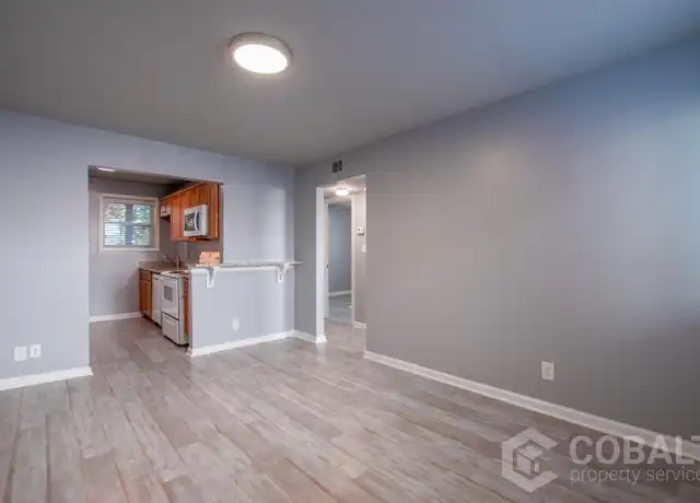 Property at 271 Glen Iris Dr NE Unit B8, Atlanta, GA, 30312, 2 beds, 1 bath, [object Object]