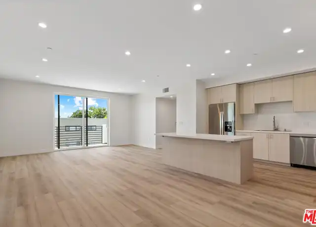 Property at 6603 Fulton Ave Unit 203, Van Nuys, CA, 91401, 3 beds, 2 baths, [object Object]