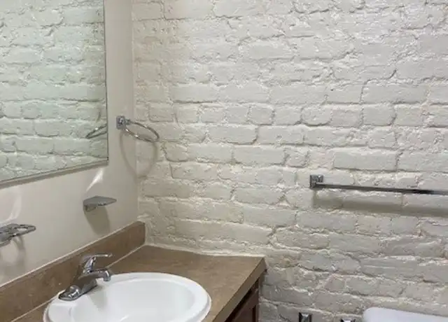 Property at 1114 W Cary St Apt 3, Richmond, VA, 23220, 3 beds, 1.5 baths, [object Object]