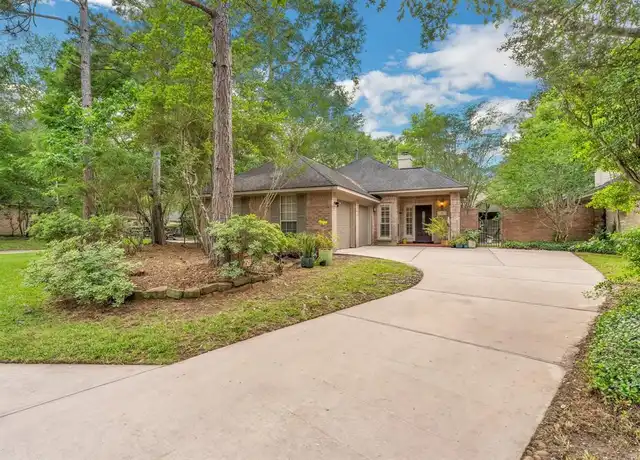Property at 30 Vista Cove Cir, Spring, TX, 77381, 2 beds, 2 baths, [object Object]