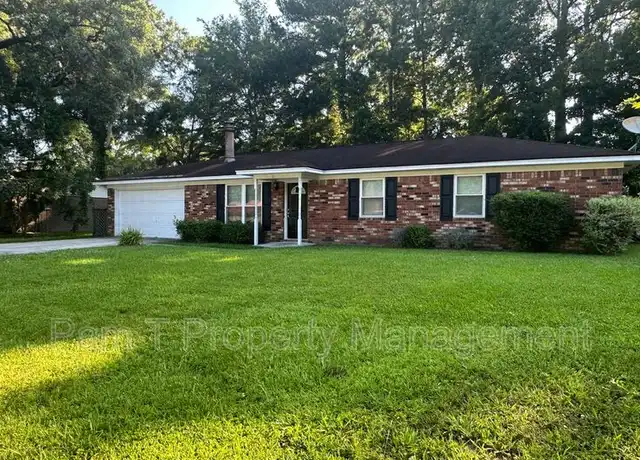 Property at 61 Dove Ct, Richmond Hill, GA, 31324, 3 beds, 2 baths, [object Object]