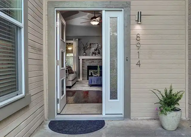 Property at 8914 Bridgewood Trl, Austin, TX, 78729, 3 beds, 2 baths, [object Object]