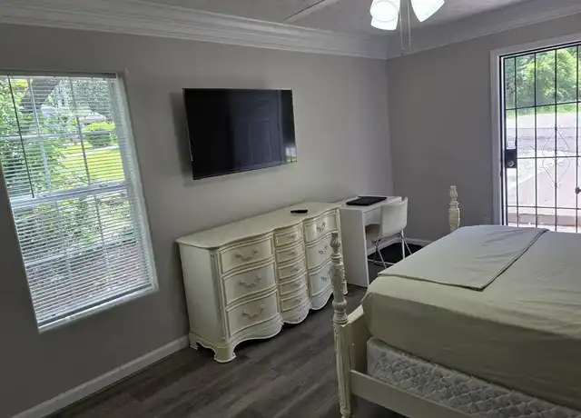 Property at 203 Elm St, Palmetto, GA, 30268, 1 bed, 1 bath, [object Object]