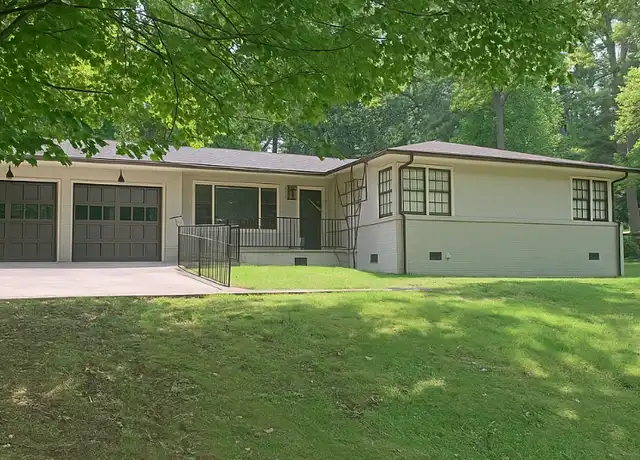 Property at 4109 Panorama Dr SE, Huntsville, AL, 35801, 3 beds, 2 baths, [object Object]