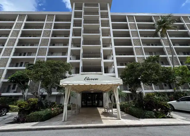 Property at 3200 N Palm Aire Dr #208, Pompano Beach, FL, 33069, 2 beds, 2 baths, [object Object]
