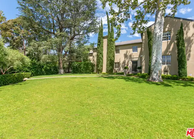 Property at 402 S Hudson Ave, Los Angeles, CA, 90020, 7 beds, 9 baths, [object Object]