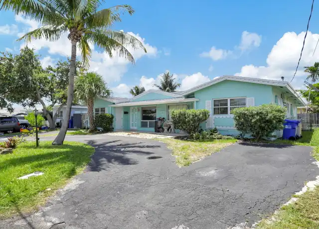 Property at 2540 NE 10th Ct, Pompano Beach, FL, 33062, 2 beds, 2 baths, [object Object]