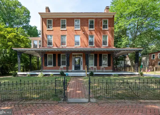 Property at 308 S Church St Unit 12, West Chester, PA, 19382, 2 beds, 1 bath, [object Object]
