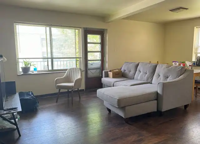 Property at 5600 Fifth Ave Unit 5600 Fifth A113, Pittsburgh, PA, 15232, 2 beds, 1 bath, [object Object]