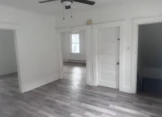 Property at 15 Edson St Unit 2, Amsterdam, NY, 12010, 3 beds, 1 bath, [object Object]