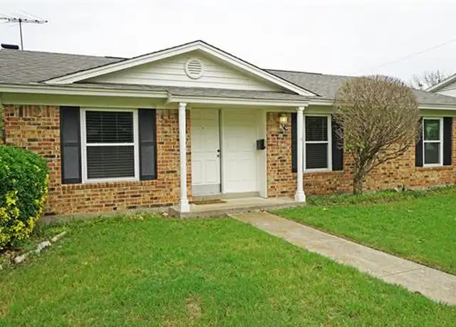 Property at 1622 Crest Park Dr, Garland, TX, 75042, 3 beds, 2 baths, [object Object]