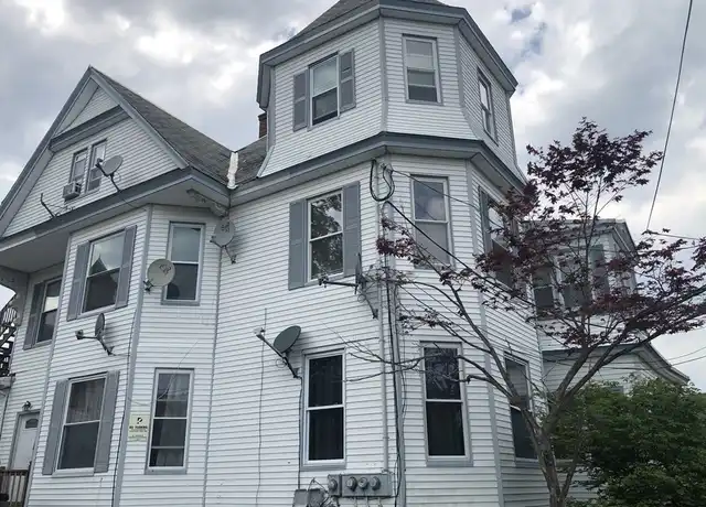 Property at 75 Marlborough St, Lowell, MA, 01851, 3 beds, 1 bath, [object Object]