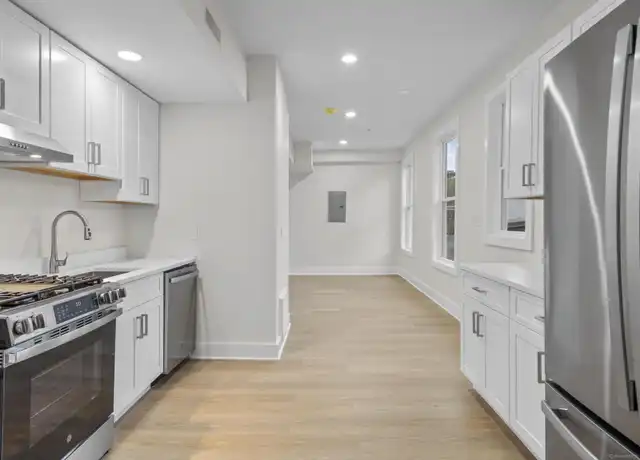 Property at 1546 Chapel St Unit 5, New Haven, CT, 06511, 1 bed, 1 bath, [object Object]