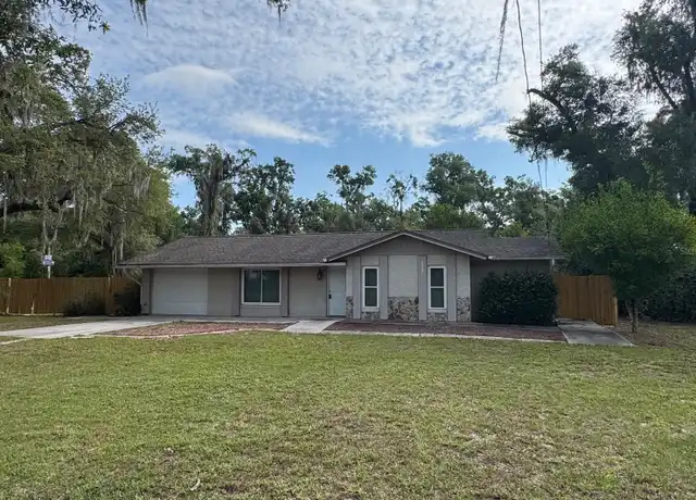 Property at 6052 Idle a While Cir, Dade City, FL, 33523, 2 beds, 2 baths, [object Object]