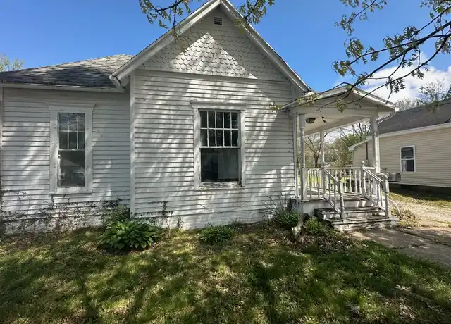 Property at 517 Sheridan St, Danville, IL, 61832, 3 beds, 1 bath, [object Object]