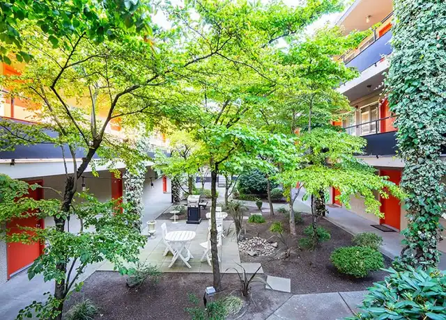 Property at Malabar Apartments - 170 Melrose Ave E, Seattle, WA, 98102, 1 bed, 1 bath, [object Object]