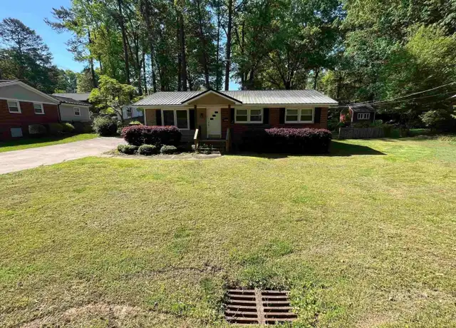 Property at 207 W Boundary St, Cary, NC, 27513, 3 beds, 2 baths, [object Object]