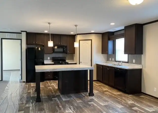 Property at 1264 Beacon Hill Ct Unit 264, Mt Pleasant, MI, 48858, 3 beds, 2 baths, [object Object]