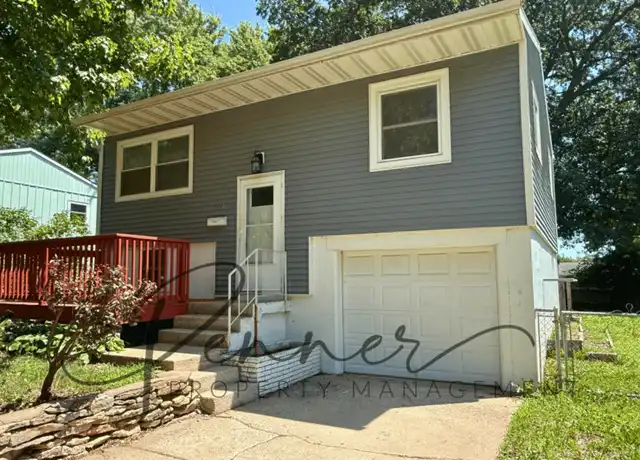 Property at 1421 Osage Trl, Independence, MO, 64058, 3 beds, 2 baths, [object Object]