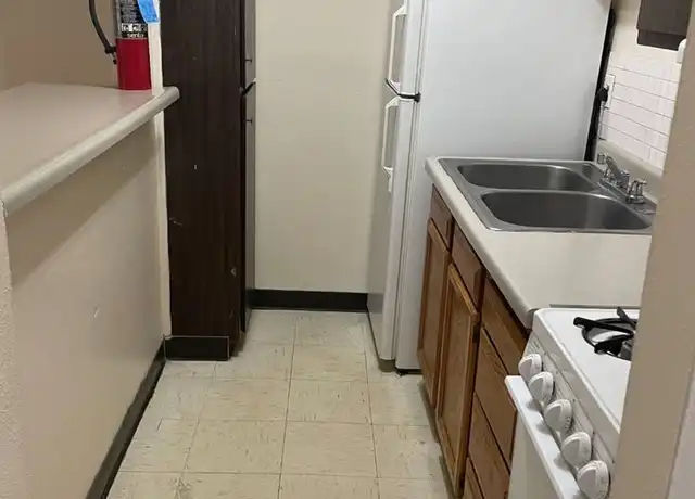Property at 544 Charleston St SE Unit 9, Albuquerque, NM, 87108, 1 bed, 1 bath, [object Object]
