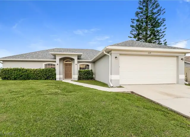 Property at 1119 NE 5th Ave, Cape Coral, FL, 33909, 3 beds, 2 baths, [object Object]