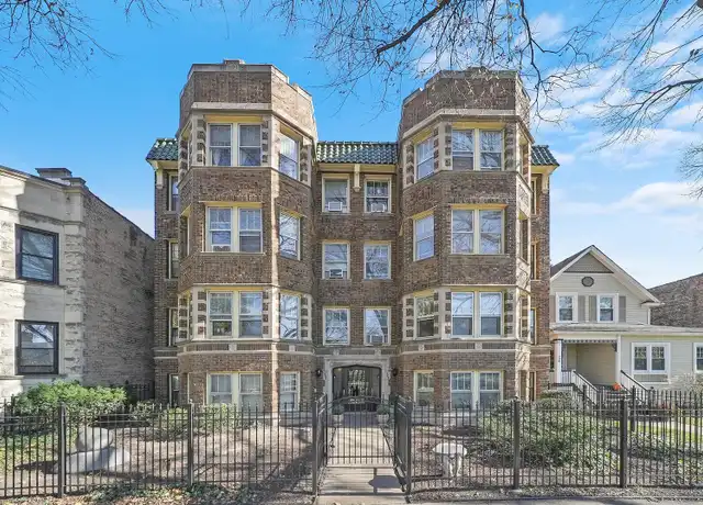 Property at 306 S Kenilworth Ave Unit 2S, Oak Park, IL, 60302, 2 beds, 1 bath, [object Object]