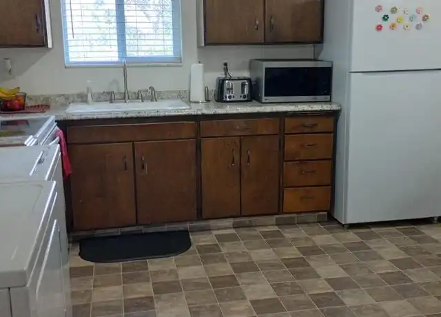 Property at 542 600 W Unit 4, Provo, UT, 84601, 2 beds, 1 bath, [object Object]