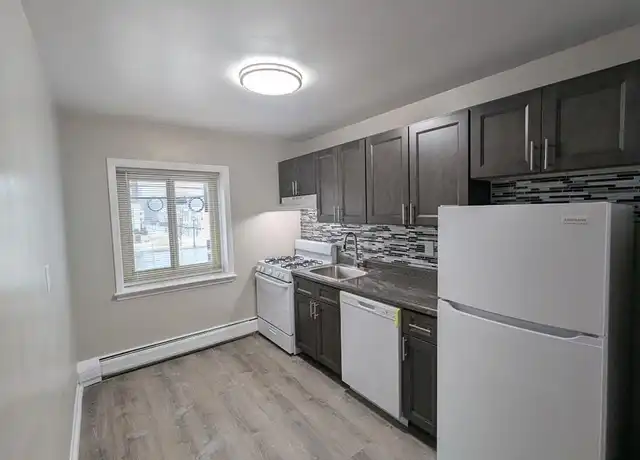 Property at 40 Zabriskie St, Hackensack, NJ, 07601, 2 beds, 1 bath, [object Object]